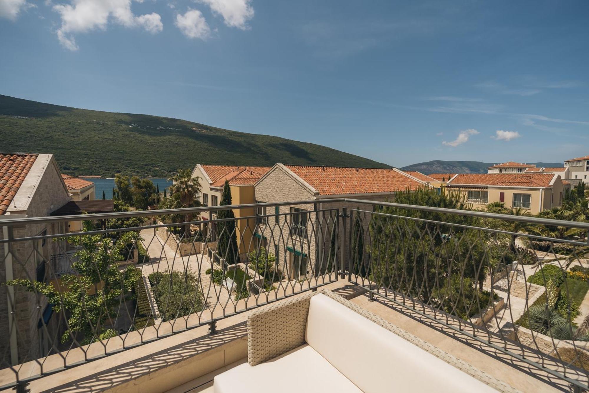 Portonovi Resort Херцег-Нови Экстерьер фото